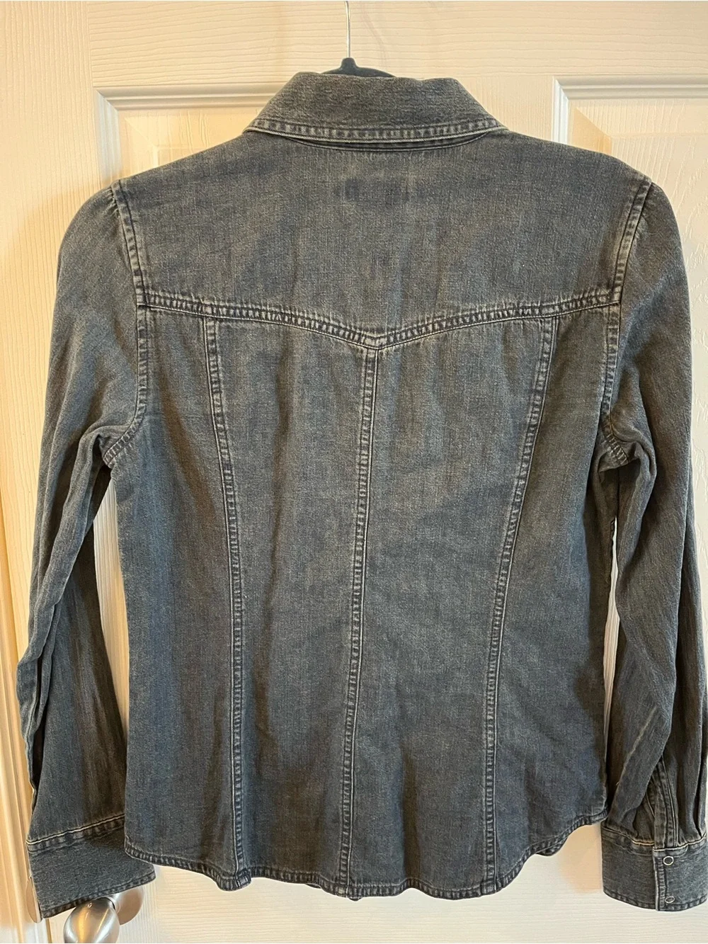 LOFT snap front